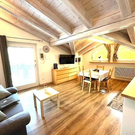 Appartamento Il Loft Di Angela - You&me